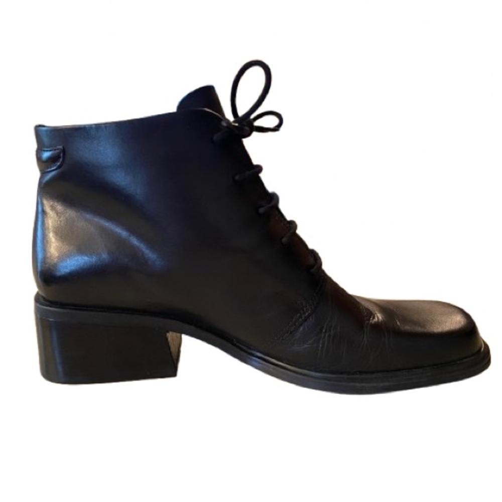 Vintage Bandolino Women’s Ankle Boots Size 7.5 Black Leather Androgynous Rocker